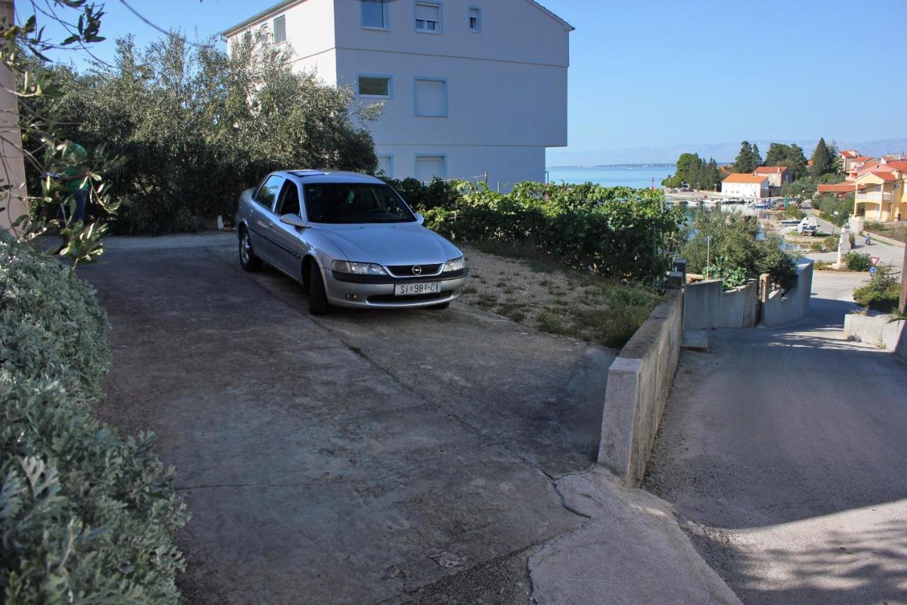 Apartments By The Sea Lukoran Zewnętrze zdjęcie